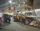 محافظ الجيزة يصدر تكليفات عاجلة للقضاء على مواقع فرز المخلفات وإزالة المواقف العشوائية