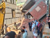 الأوقاف تغلق المسجد المقابل للمنزل المنهار بالدقهلية لحين الانتهاء من رفع الأنقاض