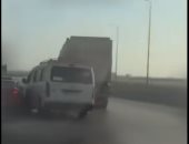 القبض على سائق النقل المتهم بتعريض المارة للخطر على طريق الإسكندرية الصحراوي