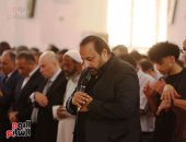 تشييع جثمان والدة النائب محمد شبانة لدفنها بمقابر الأسرة.. صور 