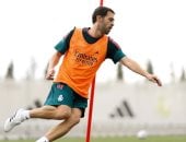 برناردو سيلفا ينضم لتدريبات ريال مدريد لأول مرة (صور)