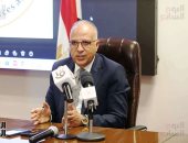 وزير الرى: تحويل الحشائش المائية إلى مورد اقتصادي يدعم التنمية في أوغندا
