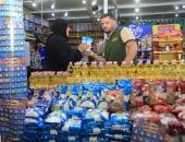 إقبال كبير على مهرجان "خير مصر لأهل مصر" بمنافذ "سوبر توفير".. والمواطنون يشيدون بجودة السلع والأسعار التنافسية