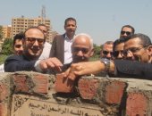نقيب الصحفيين يضع حجر الأساس للنادى النهرى بأسيوط بحضور نائب المحافظ
