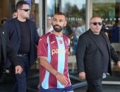 جماهير طرابزون سبور تتوافد على مطار المدينة لاستقبال محمد صلاح (فيديو)