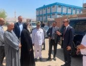 مدير أمن سوهاج يجري جولة أمنية مفاجئة لتفقد خدمات تأمين الأديرة والكنائس