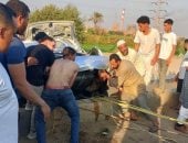 كانوا رايحين فرح.. ملابسات انقلاب سيارة بترعة في أوسيم ومصرع قائدها وطفل