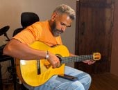 إيهاب عبد الواحد يكشف سر نجاح «الألوان»: أنا أول جمهور بيتلقى اللحن