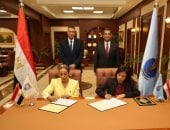 محافظا البحر الأحمر وجنوب سيناء يوقعان بروتوكول توأمة لتبادل الخبرات في «مدن التعلم»