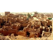 موط واحة الملائكة التى حافظت على اسمها وهويتها منذ آلاف السنين.. عاصمة مركز الداخلة بالوادى الجديد واكتسبت اسمها نسبة لأم الإله آمون.. وكانت ملاذا للأقباط الفارين من بطش الرومان وتراثها مزيج من كل العصور.. صور
