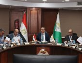 محافظ الجيزة يوجه بحسم طلبات تقنين أراضى الدولة وتسريع التعاقد مع الجادين