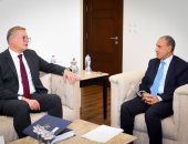 وزير الخارجية يلتقى وزير البترول والثروة المعدنية لبحث الترويج للاستثمار فى قطاعى البترول والتعدين