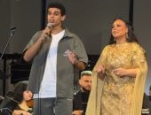 فى أول ظهور مسرحى لابنها.. مروة ناجى: إسكندرية شاهدة على بداية آدم