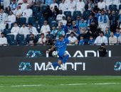 الهلال يفتتح مشواره فى الدورى السعودى برباعية ضد الفيصلى.. فيديو