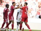 بايرن ميونخ يهزم لايبزيج 3 - 1 ويتوج بكأس تيليكوم.. فيديو