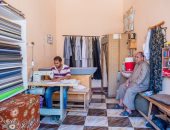 تسليم 17 مشروعاً تنموياً لأصحاب الحرف اليدوية بأسوان