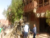 إيقاف أعمال مبانى مخالفة بحي الصداقة بمدينة أسوان