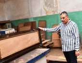 نائب محافظ أسوان يتفقد مركز الإنتاج والتدريب الصناعى