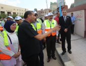 محافظ كفر الشيخ يتفقد أعمال الرسم الفنى بفوه ضمن جهود تعزيز الهوية البصرية