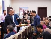 وزير العمل: نوفر فرص عمل مناسبة لقدرات كل شخص من ذوى الهمم  