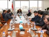 وزيرة الإسكان تستعرض مقترحات تحالف عالمى لإدارة حى المال بالعاصمة الجديدة