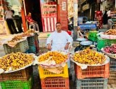 موسم الخير يبدأ بجني البلح وبيعه خلال أغسطس وسبتمبر في قنا.. صور