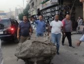 حملة مكبرة تحاصر الفريزة بحى الهرم.. ضبط المخالفين ومصادرة عربات الكارو والتروسيكلات