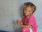 مريم عبد الكريم ابنة الـ5 سنوات.. طفلة صغيرة يحاصرها المرض فى قطاع غزة وتنتظر نافذة للنجاة.. المثانة العصبية تؤلم جسد الملاك الصغير وتهدد كليتيها.. وأسرتها تناشد العالم تمكينها من السفر للعلاج قبل فوات الآوان