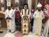 مطران المنيا للأقباط الكاثوليك يترأس قداس عيد العذراء بكنيستها في جاهين بالمنيا