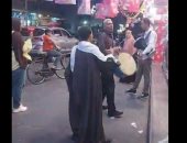 تنورة ومزمار بلدي.. شاهد احتفالات المولد النبوي بأسواق دمياط.. فيديو