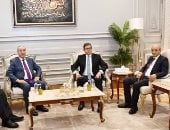 رئيس المخابرات العامة المصرية يلتقي وفد السلطة الفلسطينية برئاسة نائب رئيس دولة فلسطين