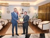جنوب سيناء تبحث مع البحوث الفلكية مشروعات الرصد الفلكي ودعم السياحة العلمية