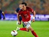 الأهلي يدرس فتح ملف تجديد عقد أشرف بن شرقي قبل نهاية الموسم