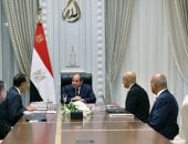 الرئيس السيسى يوجه بتكثيف إقامة المعارض الخاصة ببيع المستلزمات الدراسية بأسعار مناسبة