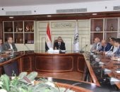 محافظ بنى سويف يبحث مع مستثمرى «بياض العرب» إجراءات تحسين منظومة المرافق