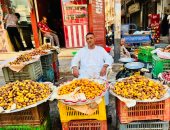 هلت بشاير الخير.. ألوان البلح تزين أسواق قنا