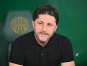 مدرب طرابزون سبور يستقيل من منصبه بعد رباعية فيرينكفاروسي