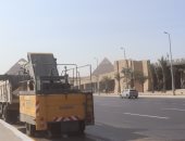 رفع كفاءة وتجميل محيط المتحف الكبير ومدخل الأهرامات بالجيزة.. صور