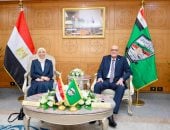 رئيسة النيابة الإدارية تزور رئيس هيئة قضايا الدولة لتهنئته بمناسبة توليه منصبه