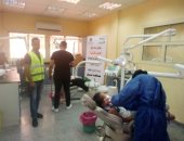 التحالف الوطنى ينظم قافلتين طبيتين لـ425 مريضًا فى أسوان.. صور