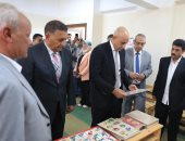 وزير التعليم يشدد على تسليم الكتب للطلاب في موعدها وتحقيق الانضباط بالمدارس