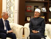 المفتي ورئيس «الاستعلامات» يبحثان استعدادات المؤتمر الدولي الـ11 للإفتاء
