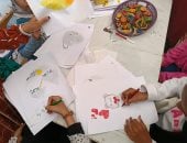 بمشاركة 50 فتاة و37 ولي أمر.. انطلاق فعاليات معسكرات دوي.. دوائر الحكي بقنا