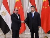 بعد قليل.. الرئيس السيسى يستقبل نظيره الصينى لدى وصوله مطار القاهرة