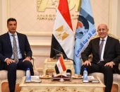 رئيس العربية للتصنيع ووزير الصناعة يبحثان الاستفادة من القدرات التصنيعية 