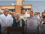 "أطباء غزة.. وجع فى القلب ورسالة لا تنكسر".. طبيبة تواجه الموت بغرف الولادة وزوجة تنتظر زوجها المعتقل.. راوية الحرازين لـ"اليوم السابع": أنقذنا الأمهات على ضوء الهواتف والشموع.. وأريد العودة لبيتي لو كان ركاما