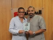 «اليوم السابع» يُكرم النجم محمد عدوية بعد نجاح ألبومه «جوة عيني».. صور