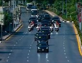 موكب الرئيس الصينى يصل قصر الاتحادية تمهيدا لقمة مع الرئيس السيسى