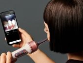 أول فرشاة أسنان تعمل بالذكاء الاصطناعى.. مزودة بكاميرا لرؤية الفم