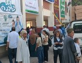 توافد أهالى بناويط بسوهاج على قافلة التحالف الوطني "إيد واحدة".. فيديو وصور